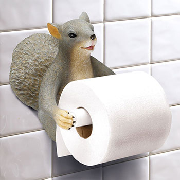squirrel-toilet-paper-holder